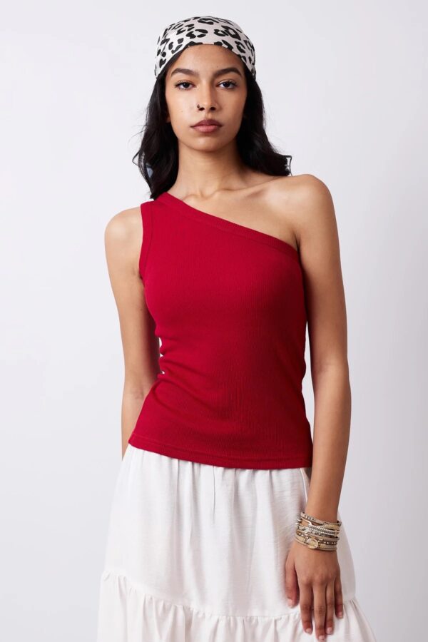 One Shoulder Hem Top Red - Topella